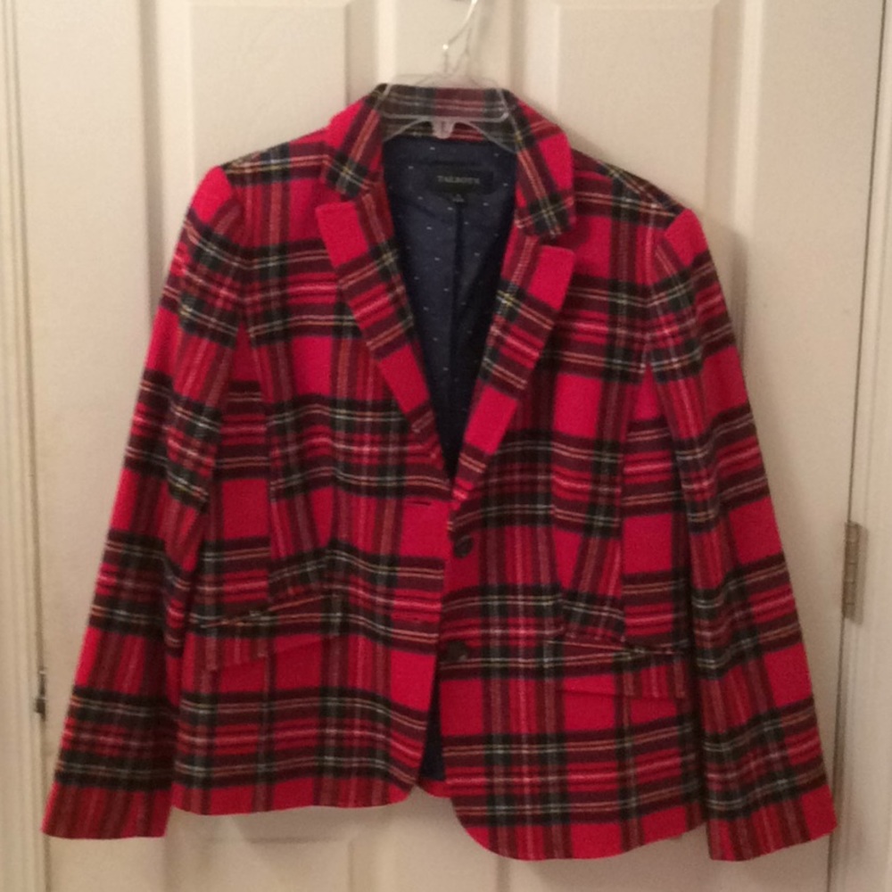 Shetland wool blazer.